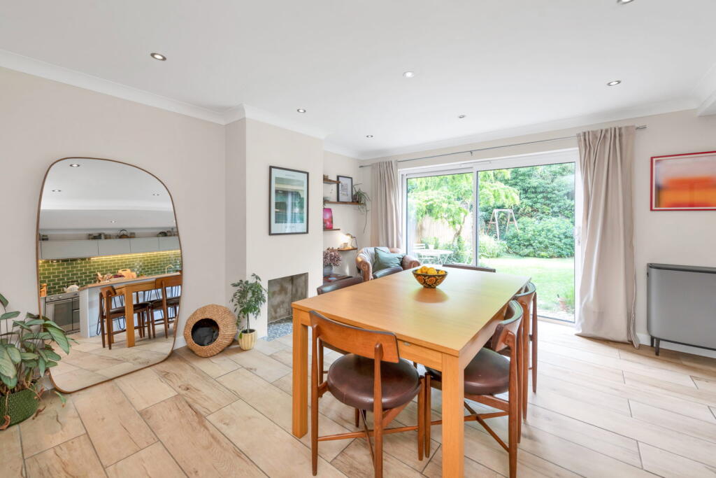 Linden Grove,Godmanchester,Huntingdon,PE29 2AS photo 4