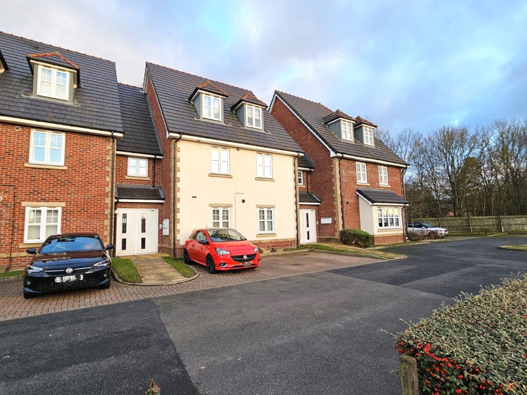 Main image of property: Greenside Court, 2 Coppice Road, Walsall Wood, Walsall, WS9