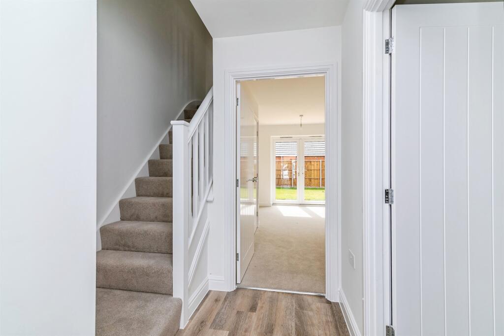House in Nottingham, East Bridgford - More