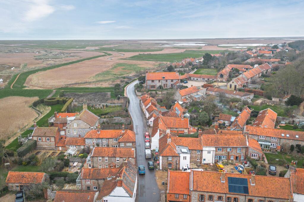 Main image of property: A Tasteful and Attractive Cottage in Cley