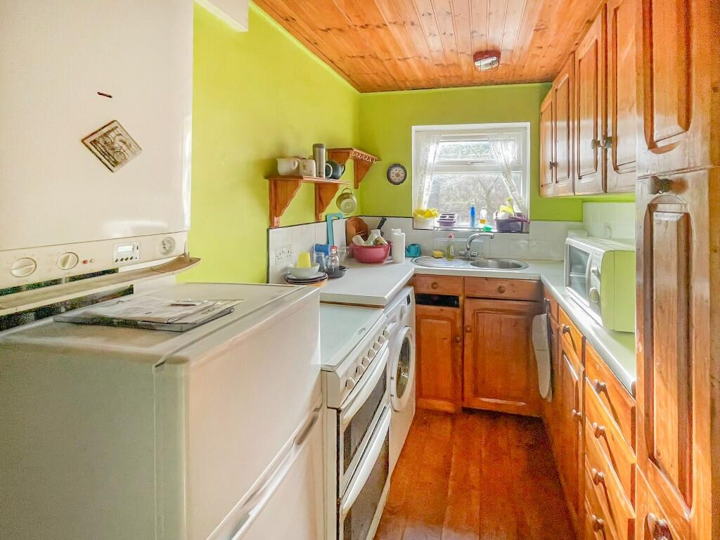 Additional image 4 of Rydal Avenue, Bradford, West Yorkshire, BD9