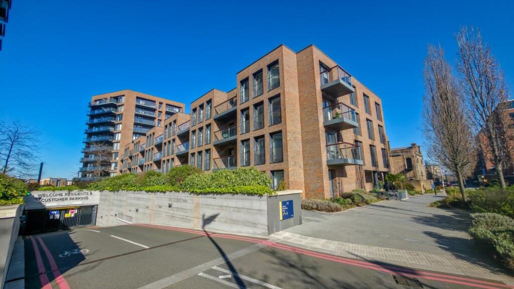 Main image of property: Imperial Building, 2 Duke Of Wellington Avenue, Royal Arsenal, London, SE18