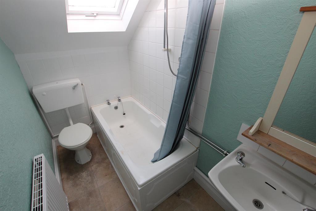 Additional image 4 of Evesham Road, Astwood Bank, Redditch, B96 6DT