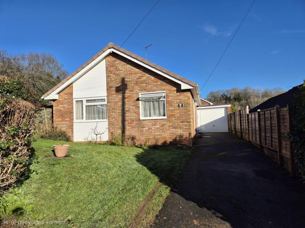 Main image of property: Spring Rise, Portishead, Bristol