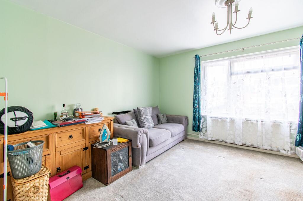Apartment in Plymouth - View 3