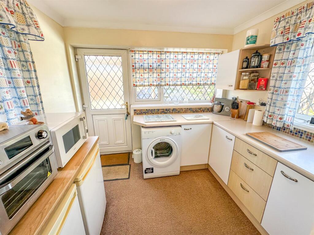 House in Corby - View 3