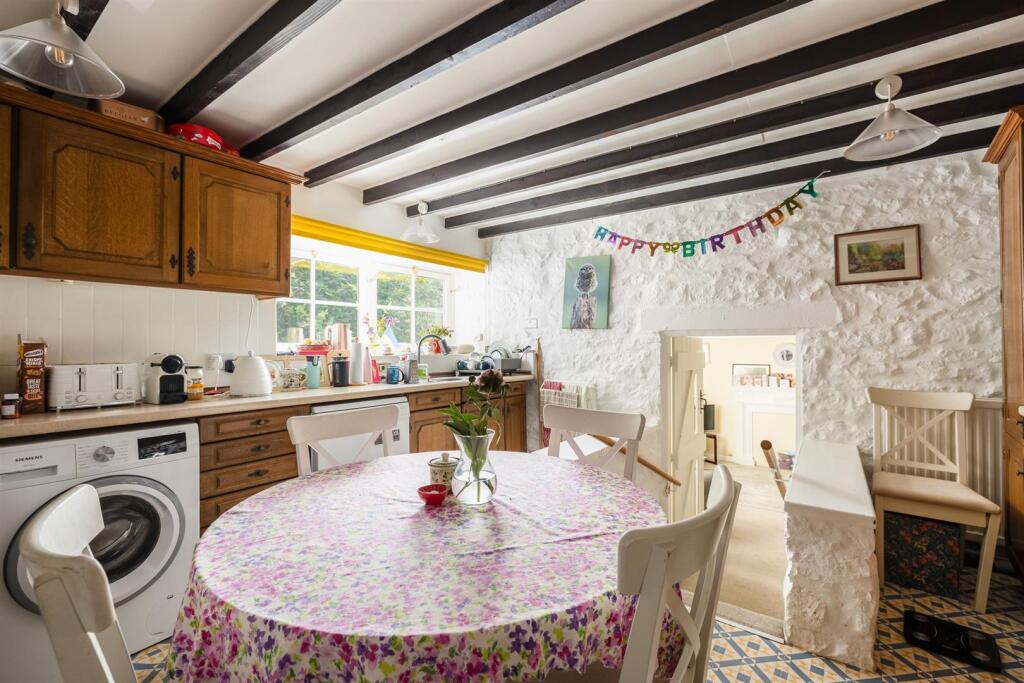 House in York - View 4