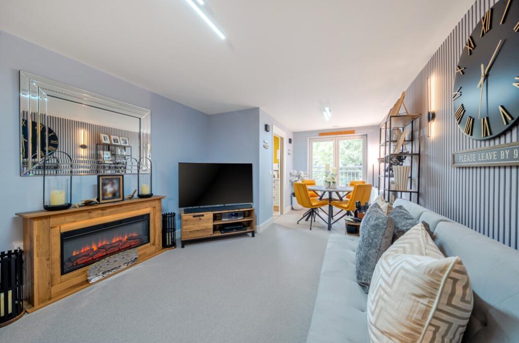 Apartment in Nottingham - More