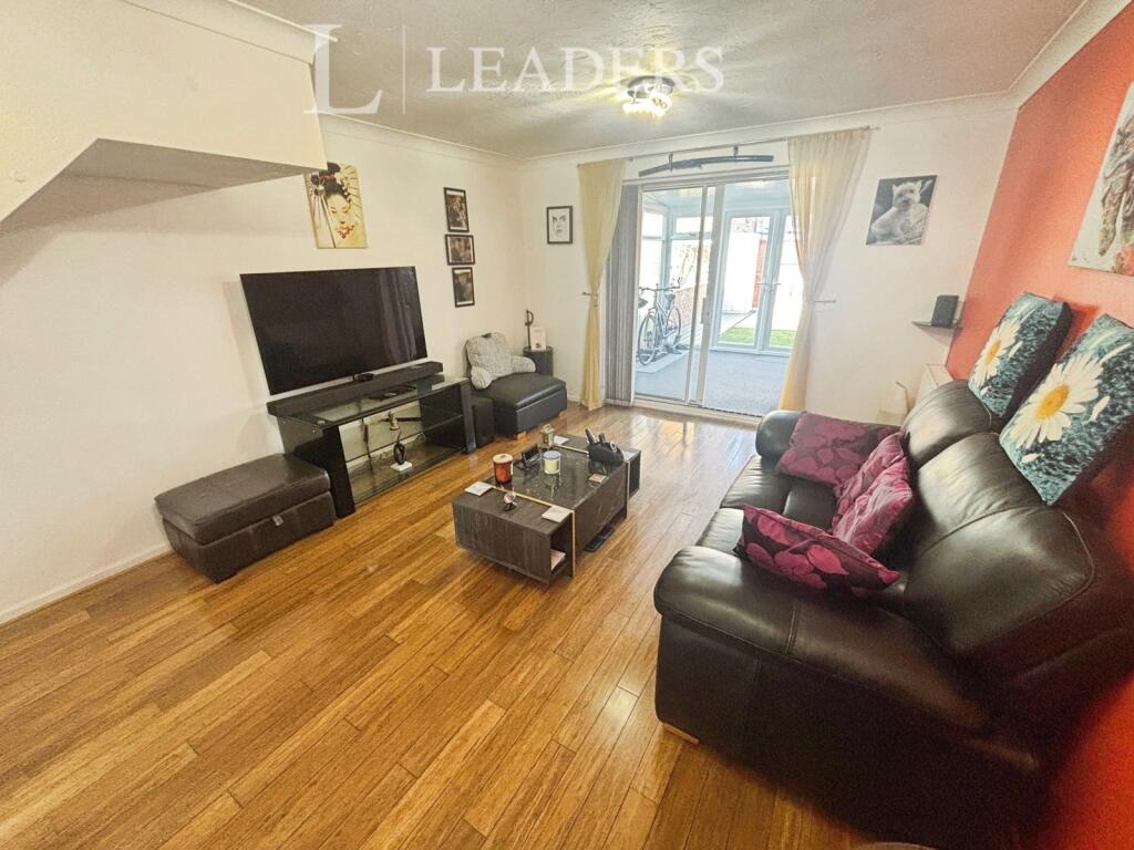 House in Portsmouth - View 3
