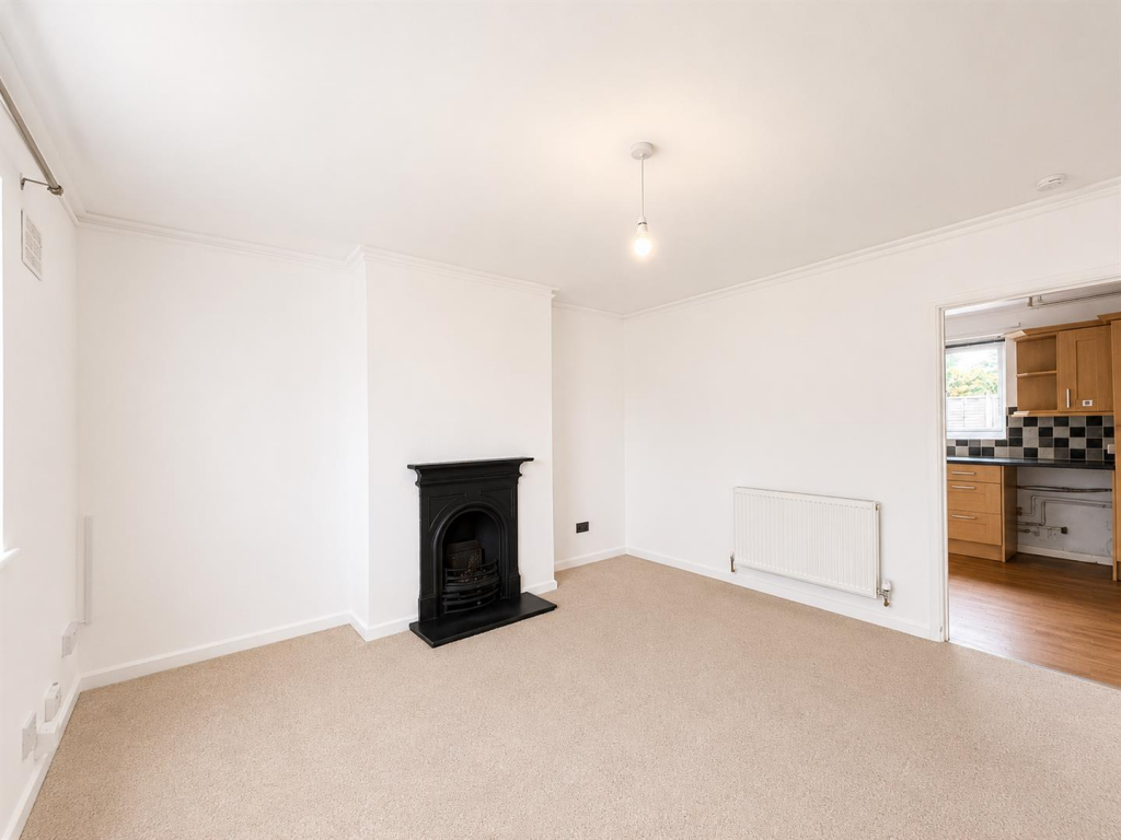 House in Hemel Hempstead - More