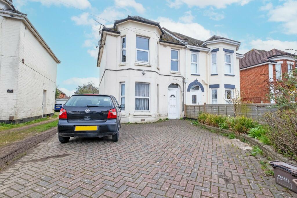 Main image of property: Large 6 Bed student house Stewart Road