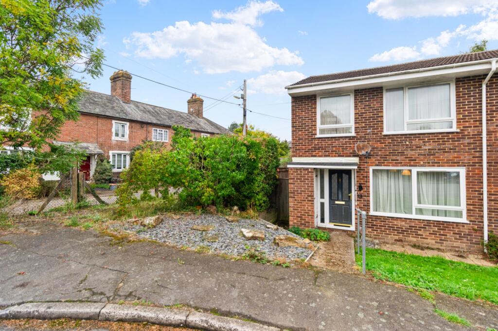 3-bed terraced on Harcourt Close, Uckfield, East Sussex, TN22, £335,000
