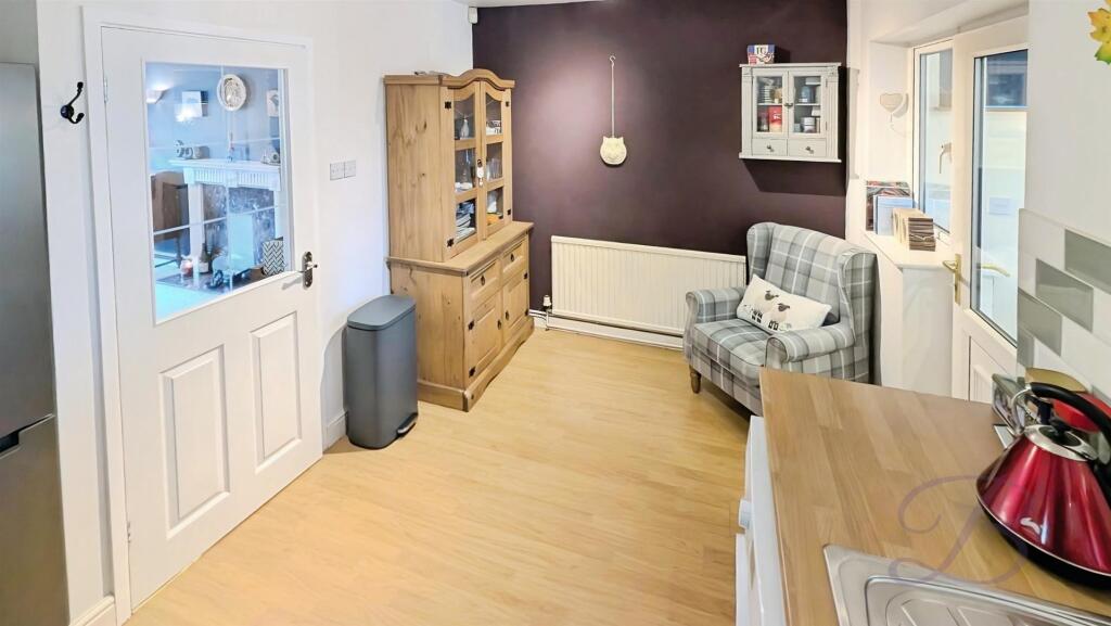 House in Gedling, Ravenshead - View 5