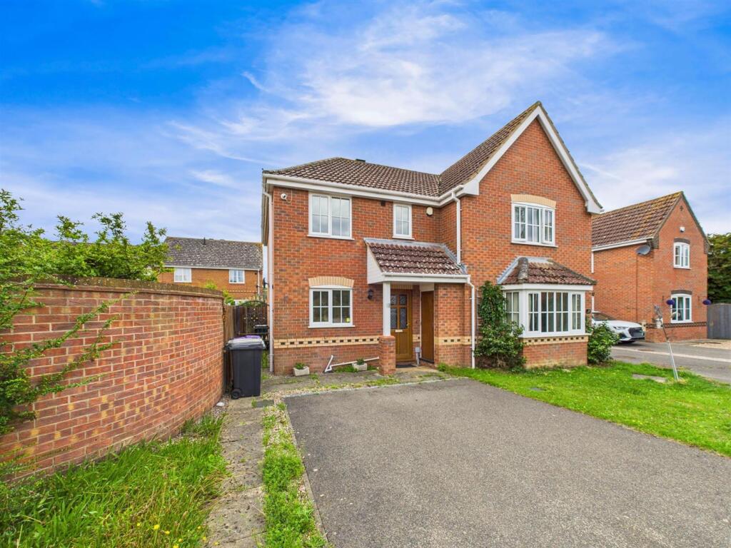 Main image of property: Eresbie Road, Louth
