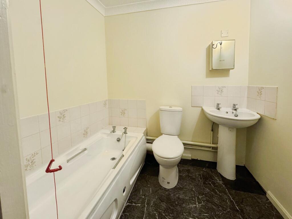 Additional image 5 of Regal Court, Warminster, BA12