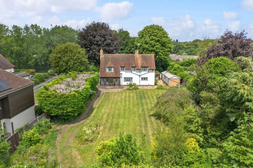 4-bed detached on Westfield Road, Bishop's Stortford, Hertfordshire, CM23, £1,250,000