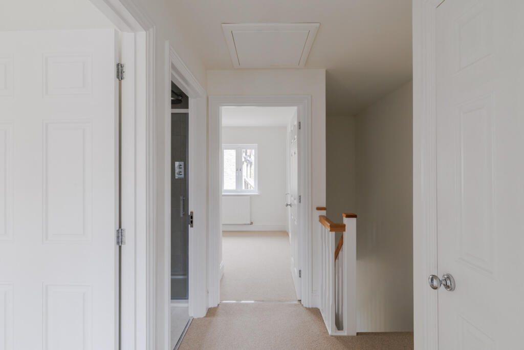 Bishops Drive, Glastonbury, BA6 photo 5