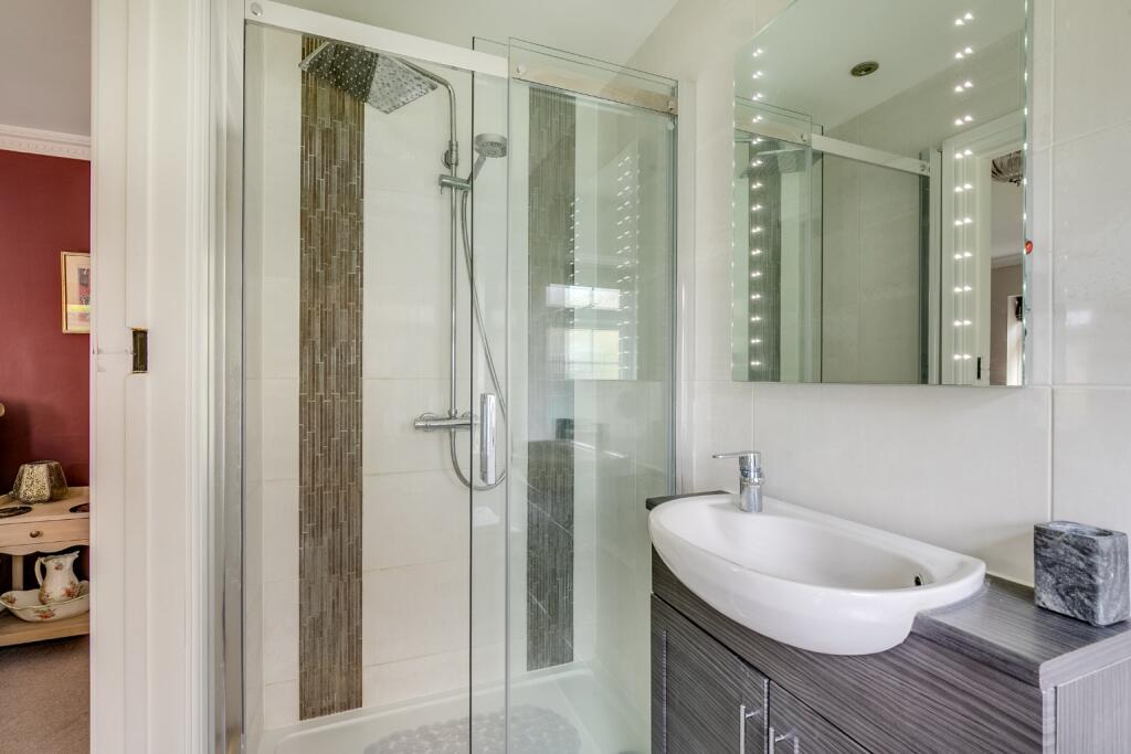 Additional image 20 of Valley Road, Welwyn Garden City, Hertfordshire, AL8