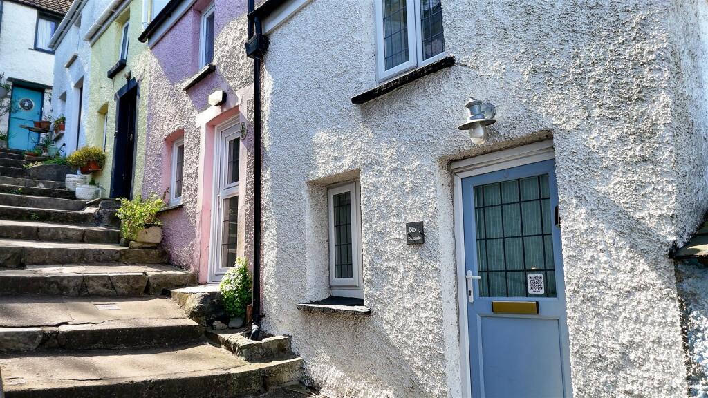 Main image of property: Dickslade, Mumbles, Swansea