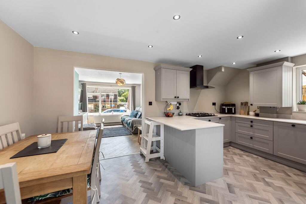 House in Redditch, Winyates - View 3