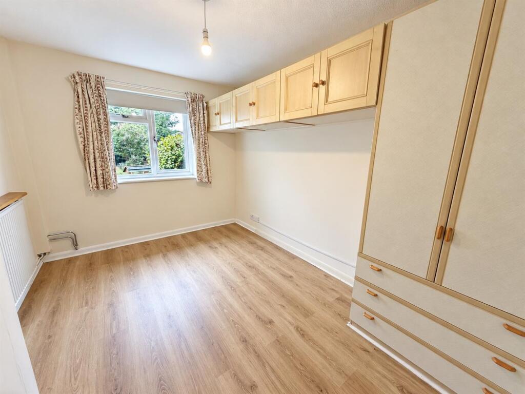 House in Derby, Mickleover - More