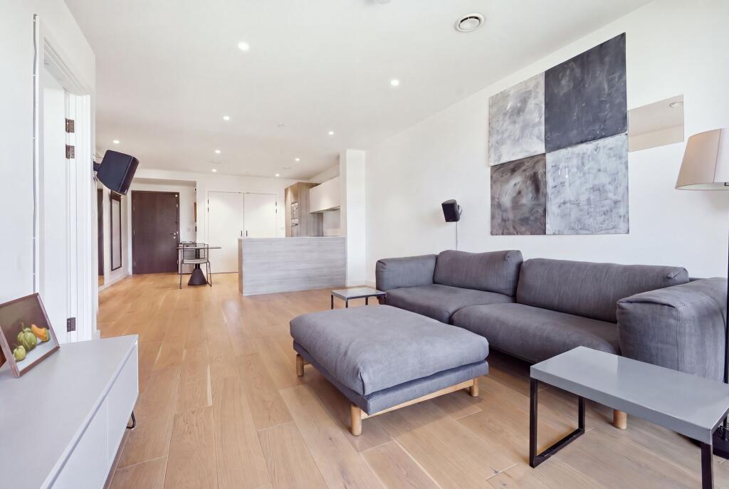 Apartment in London - View 2