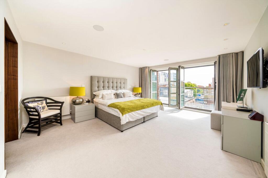 Apartment in London - View 5