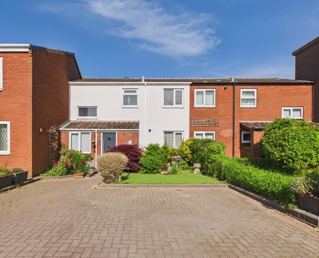 Main image of property: Lindridge Drive, Minworth, Sutton Coldfield, B76