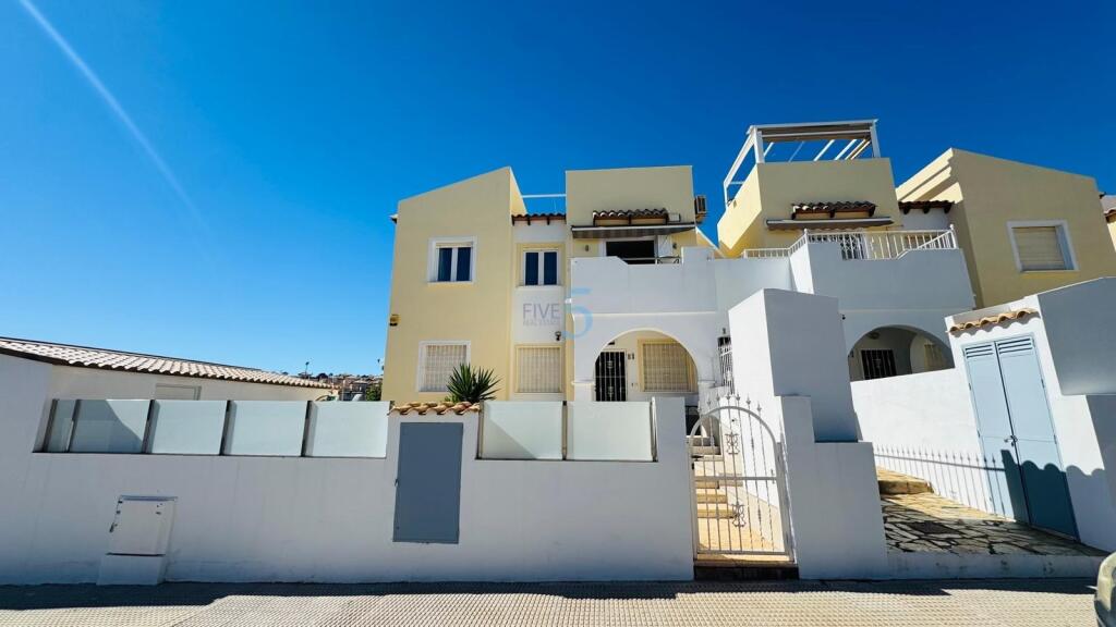 Main image of property: Valencia, Alicante, Villamartin