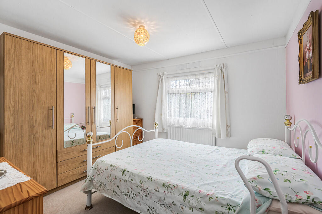 Summerlands Court, Liverton - View 4