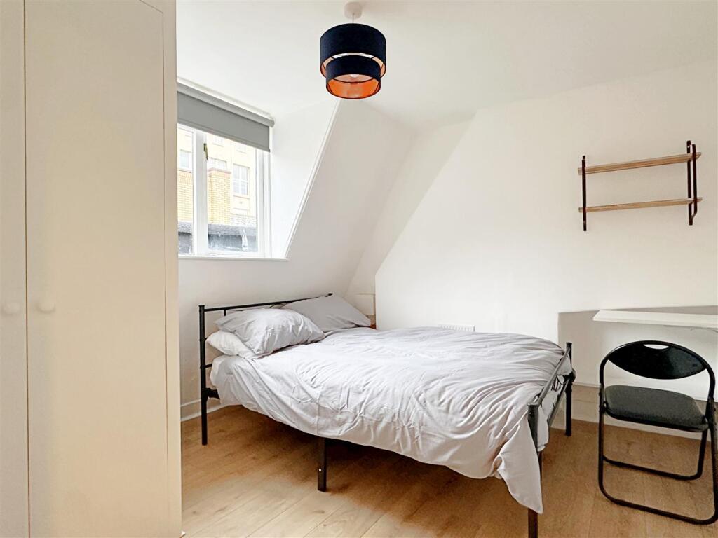 Main image of property: North Road - BILLS INC BEDROOM