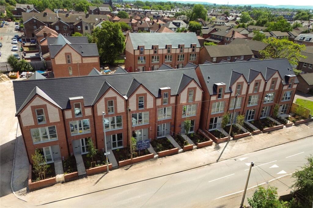Main image of property: Stafford Clsoe, M14