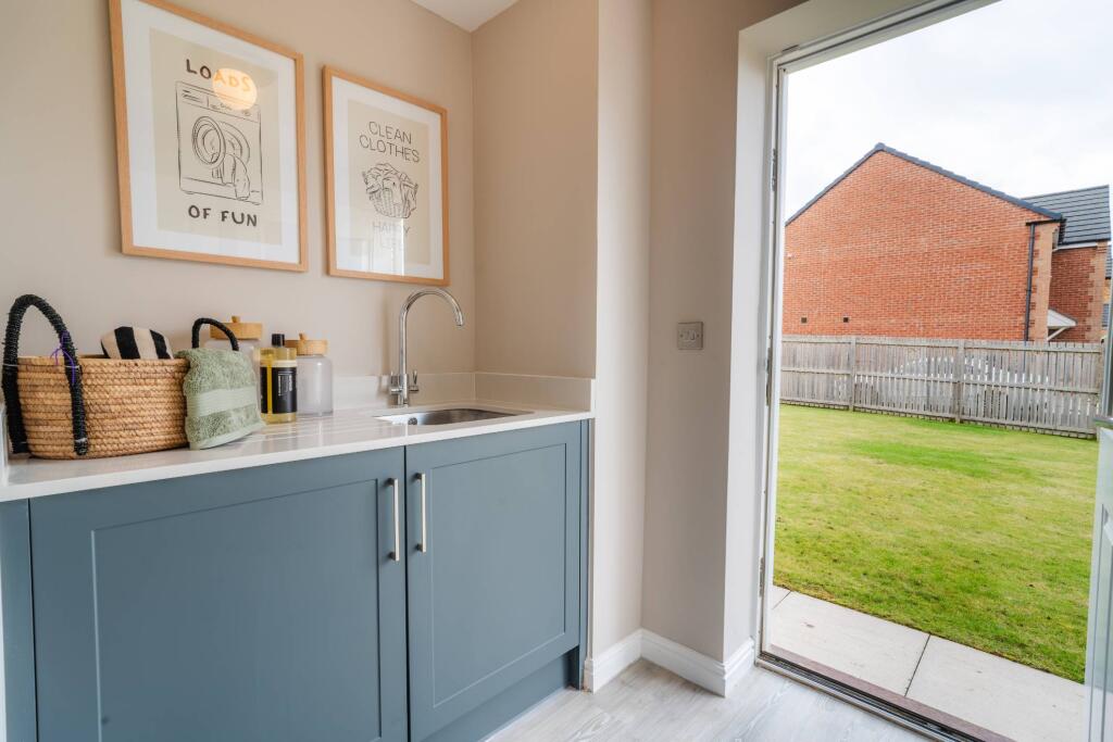 House in Broxtowe, Eastwood - View 5