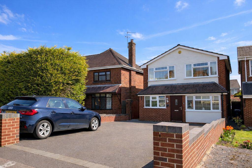 3-bed detached on Rugeley Road, Burntwood, WS7 1NR, £360,000
