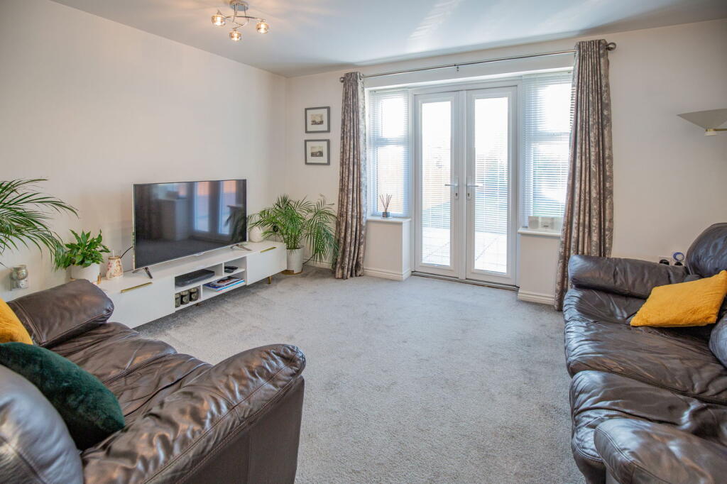 Allerton View, Yarm, TS15 9FH - View 4