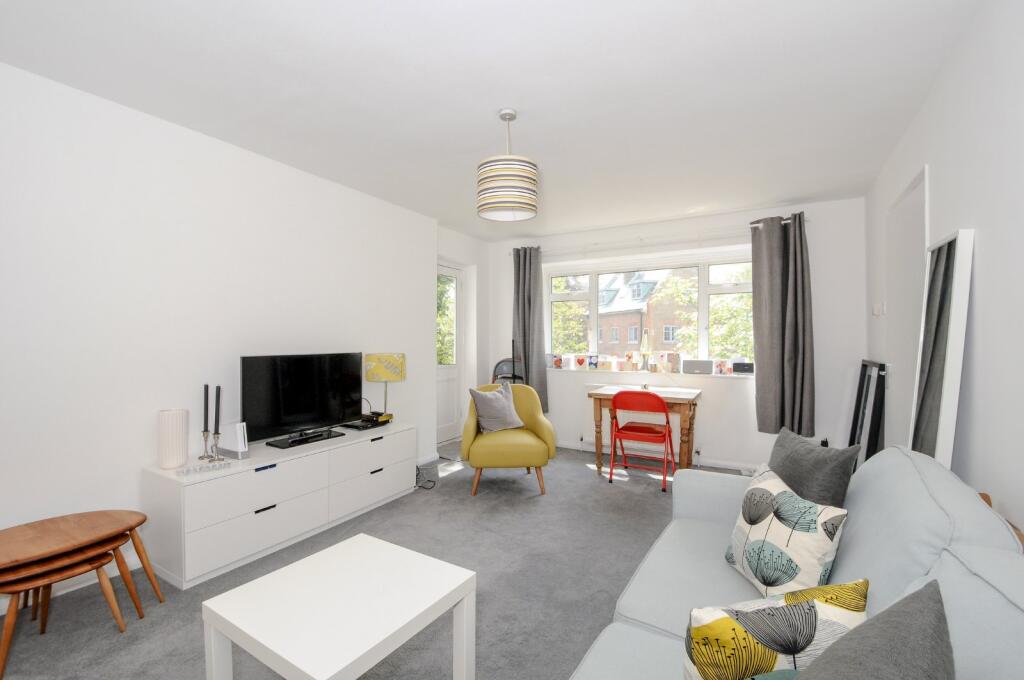 Main image of property: Waverley Road, London, N8