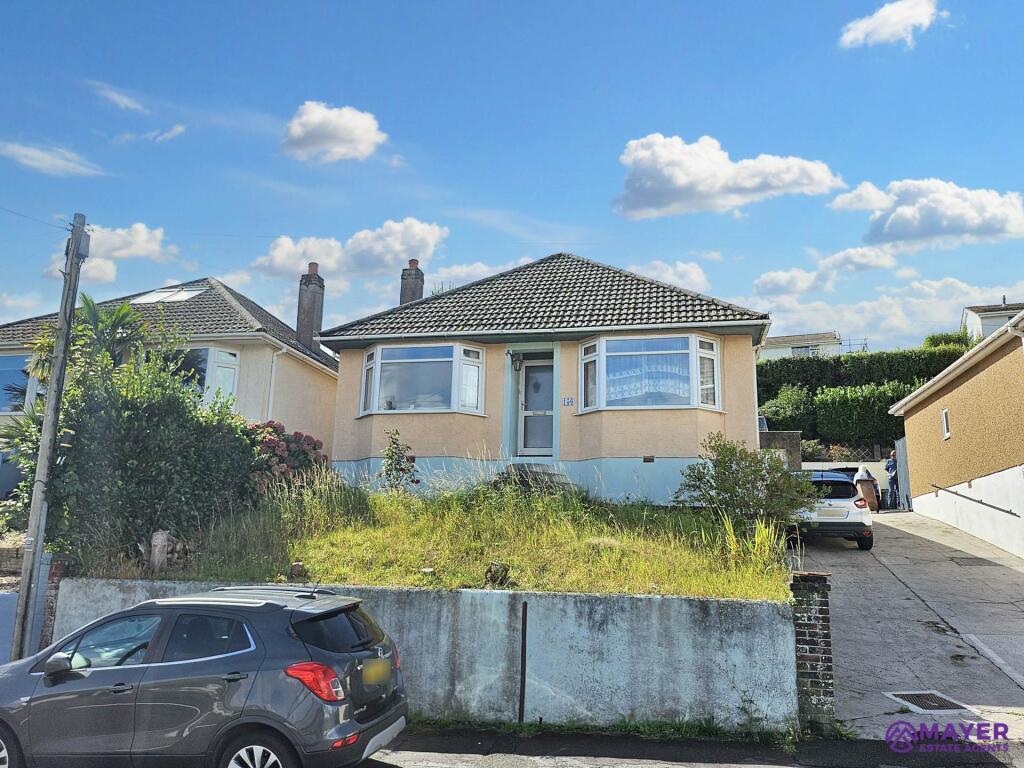 3-bed detached on Stanborough Road, Plymouth, £270,000