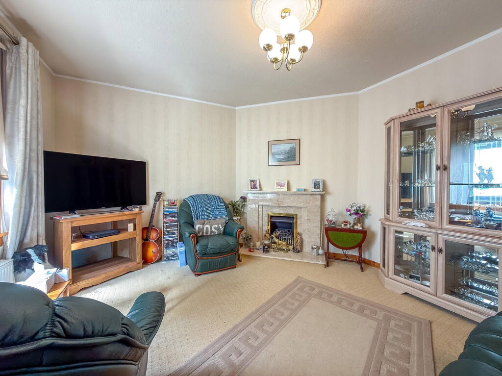 House in Kirkwall, Highland - View 5