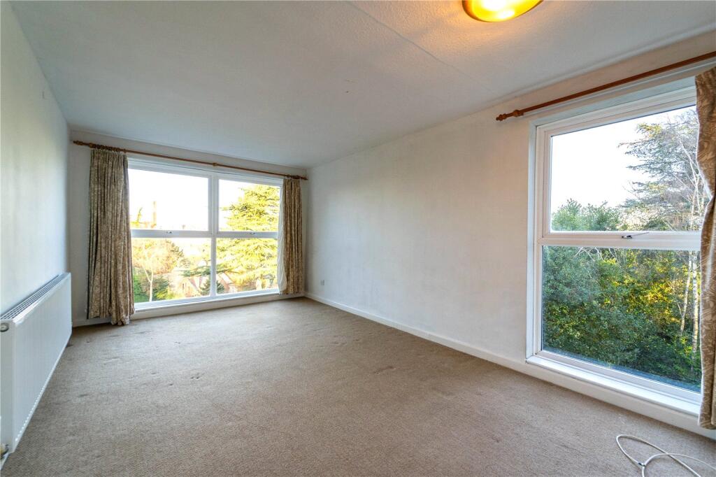 Apartment in Birmingham, Selly Park - View 2