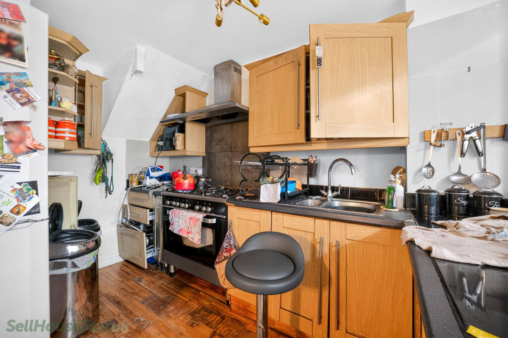 House in Bristol - View 4