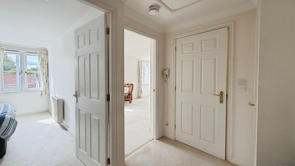 Somerton Road, Street, BA16 photo 2