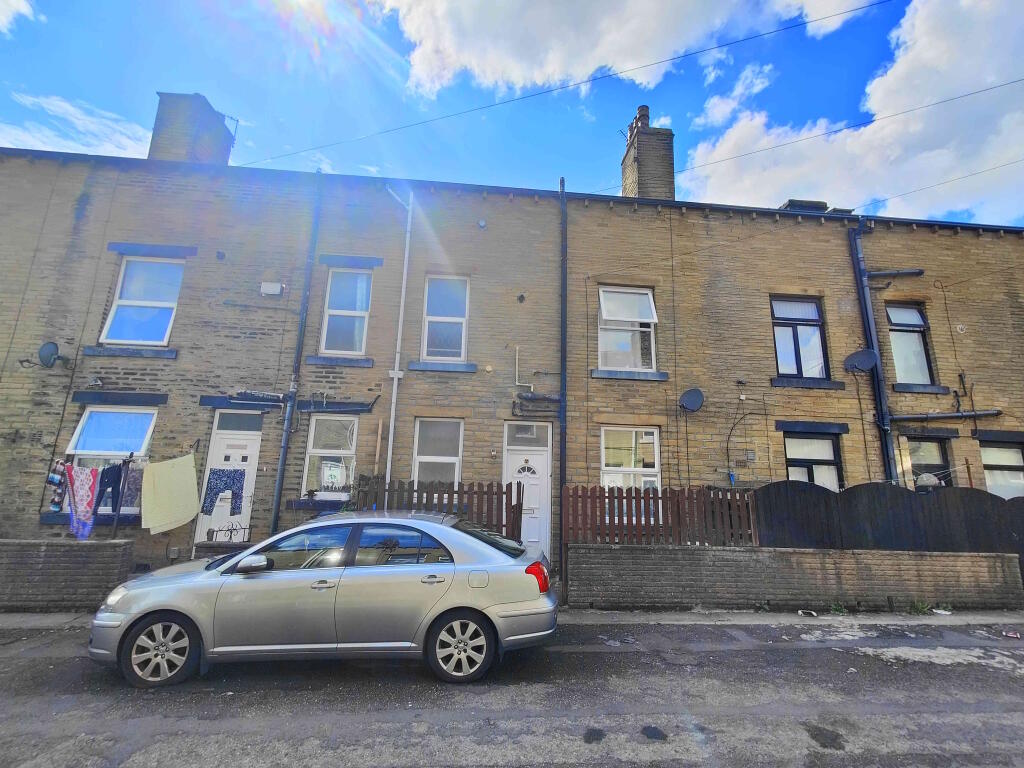 Main image of property: 6 Raleigh Street, Halifax, HX1 3PS