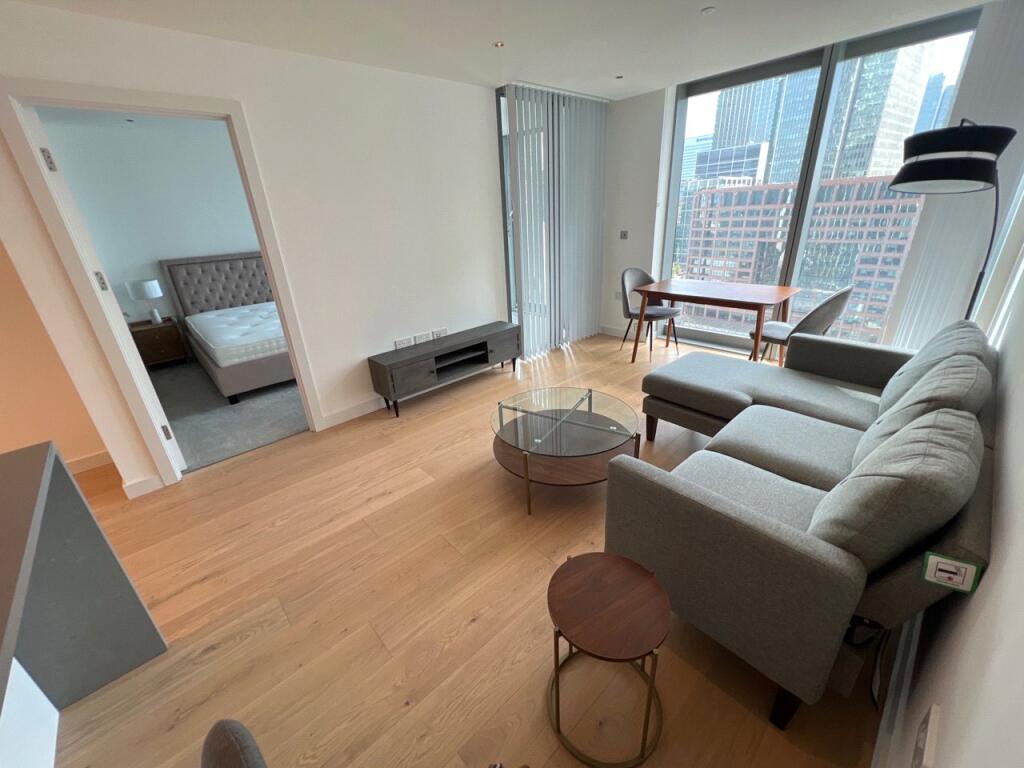 Main image of property: 10 Marsh Wall, Landmark Pinnacle, London, E14