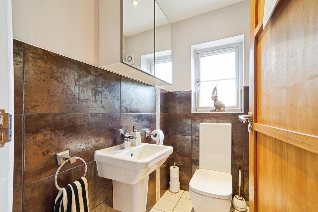 Curlew Court, Steeton, Keighley photo 4
