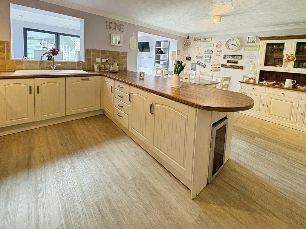 House in North Tyneside, Holystone - More