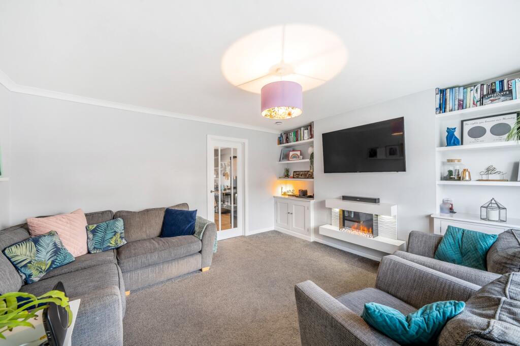 House in Worcester - View 3