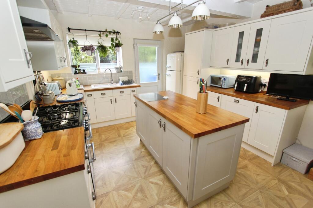House in Nottingham - View 2
