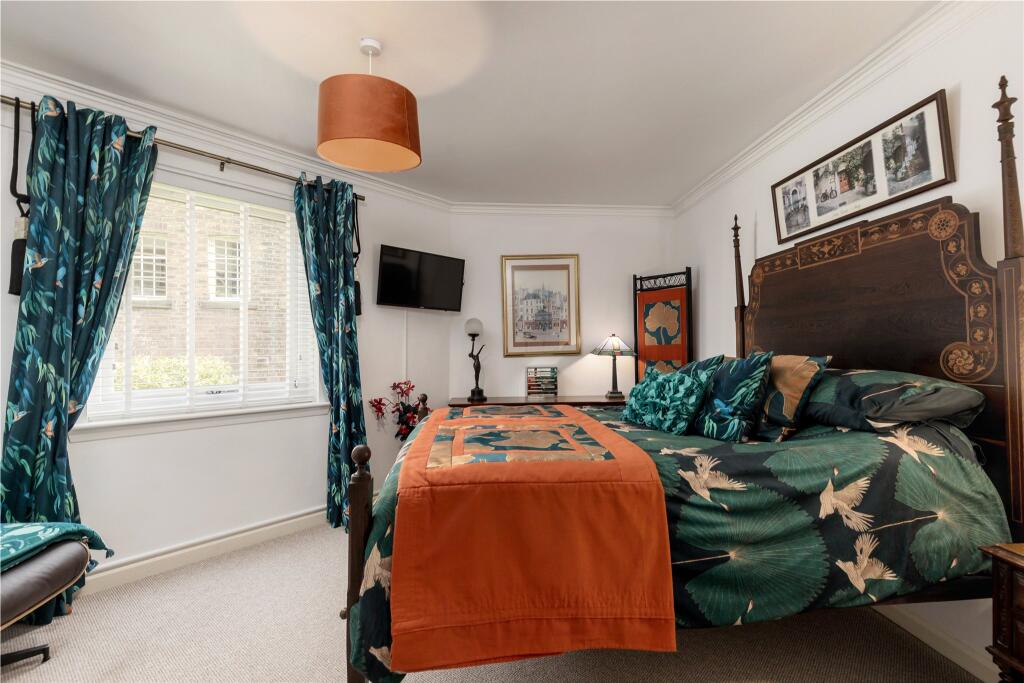 Sunbury Place, Edinburgh, Midlothian - View 6