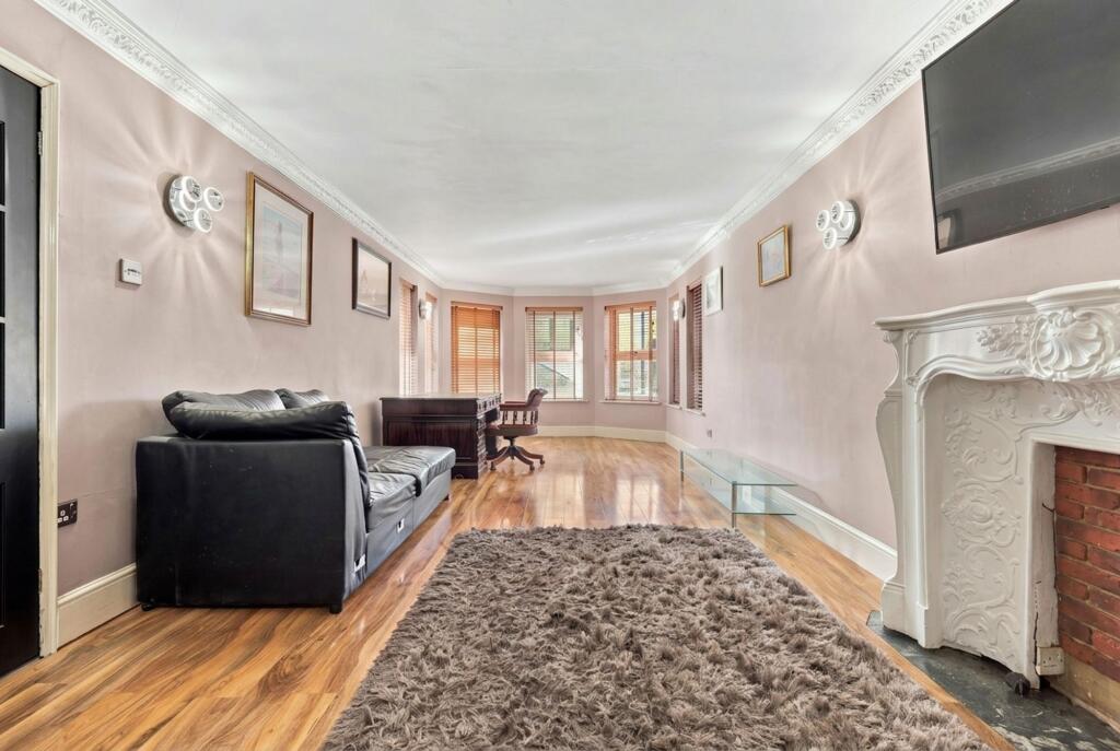 House in Chelmsford - View 5
