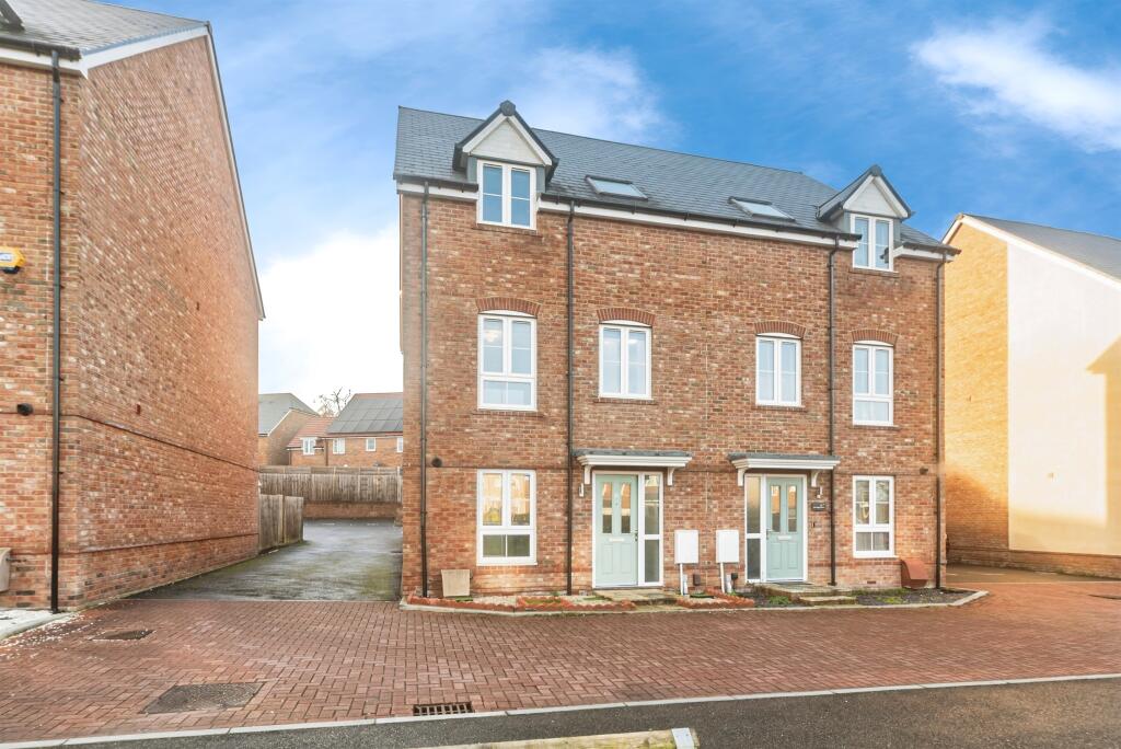 Main image of property: Saunders Way, Basingstoke